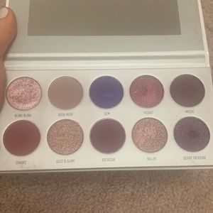 Morphe x jacklyn hill eye shadow palate
